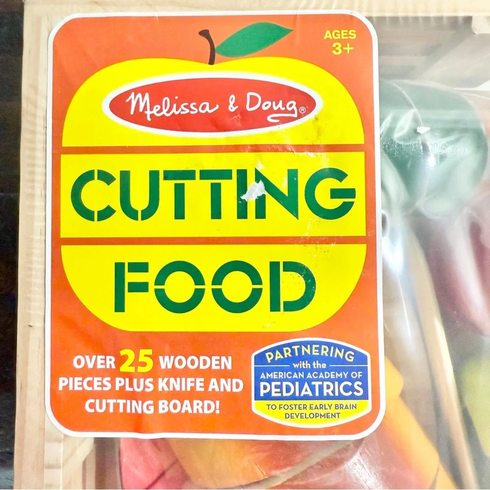 Melissa & Doug Cutting Food 25 Pieces Wooden Set Toy New with Tags